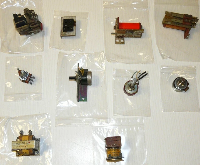 Lot divers : électronique, composants, haut-parleur, (Gebraucht) in